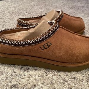 UGG Tasman New